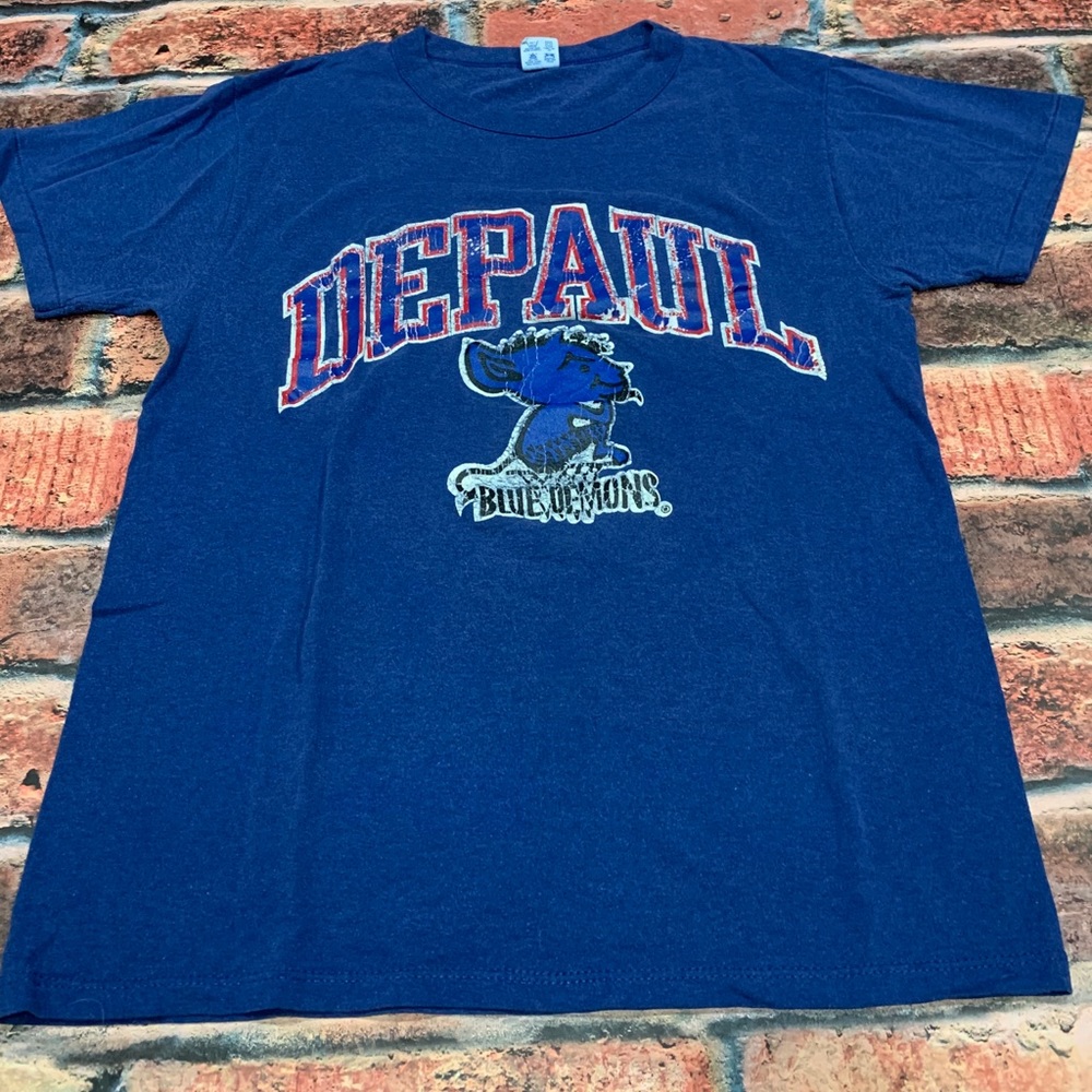 Super Vintage DePaul Champion Shirt Size M